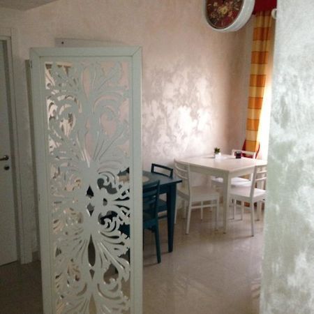 B&B Teatro Ristori เวโรนา ภายนอก รูปภาพ